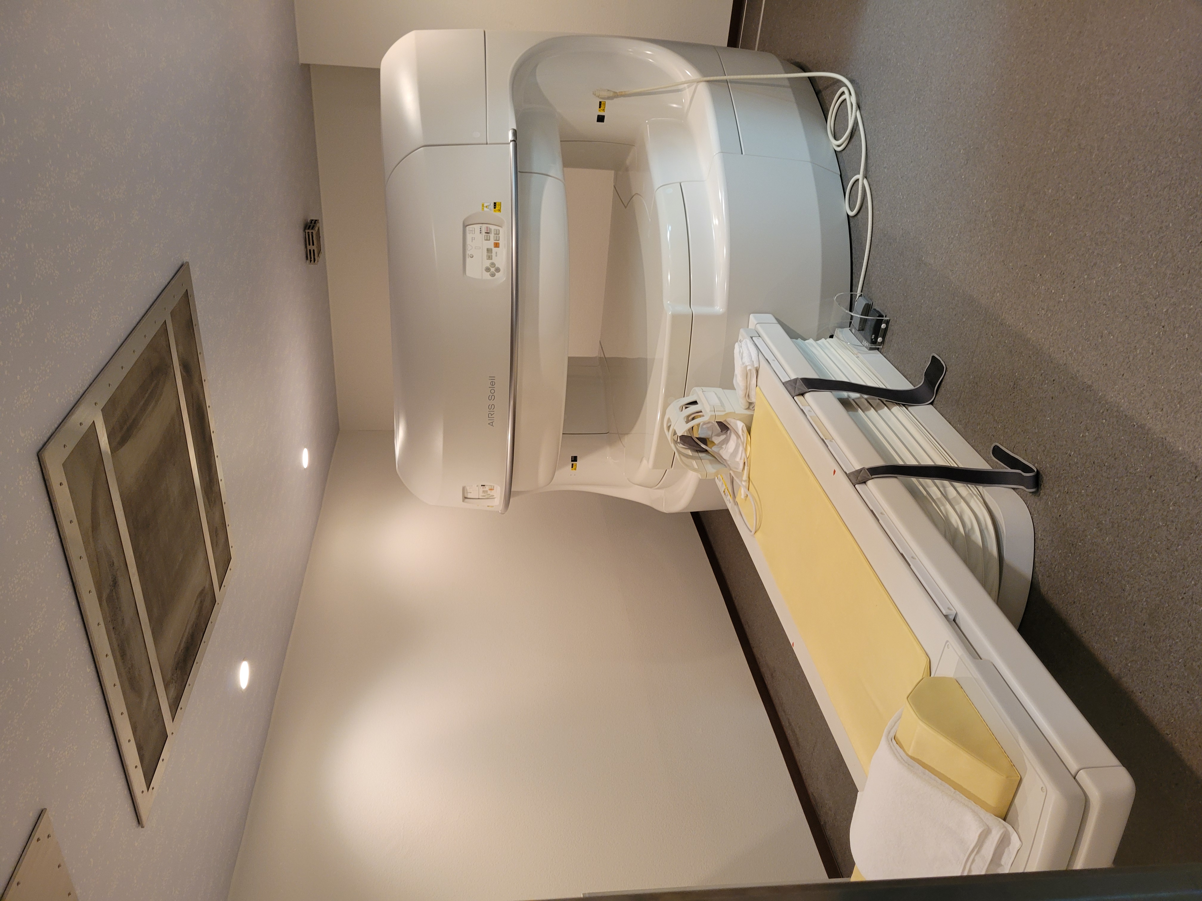 高磁場1.5T MRI装置